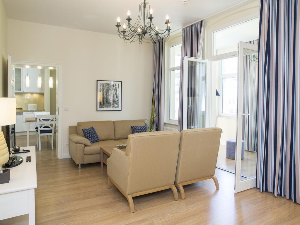 Steigenberger Grandhotel & Spa Heringsdorf Exterior foto A living room